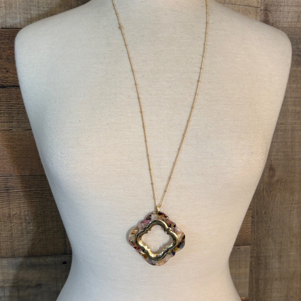Gold Tone Color Resin Open Quatrefoil Pendant Long Satellite Chain Necklace